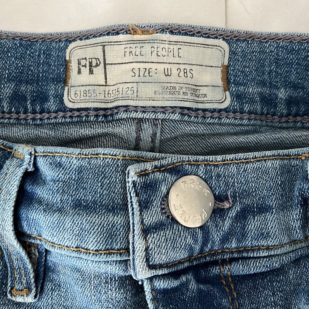 Free People High Rise Skinny Jeans (28S)